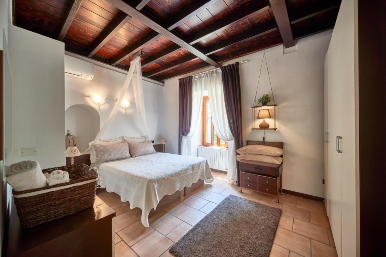 דירות סירמיונה Porto Valentino 2 מראה חיצוני תמונה