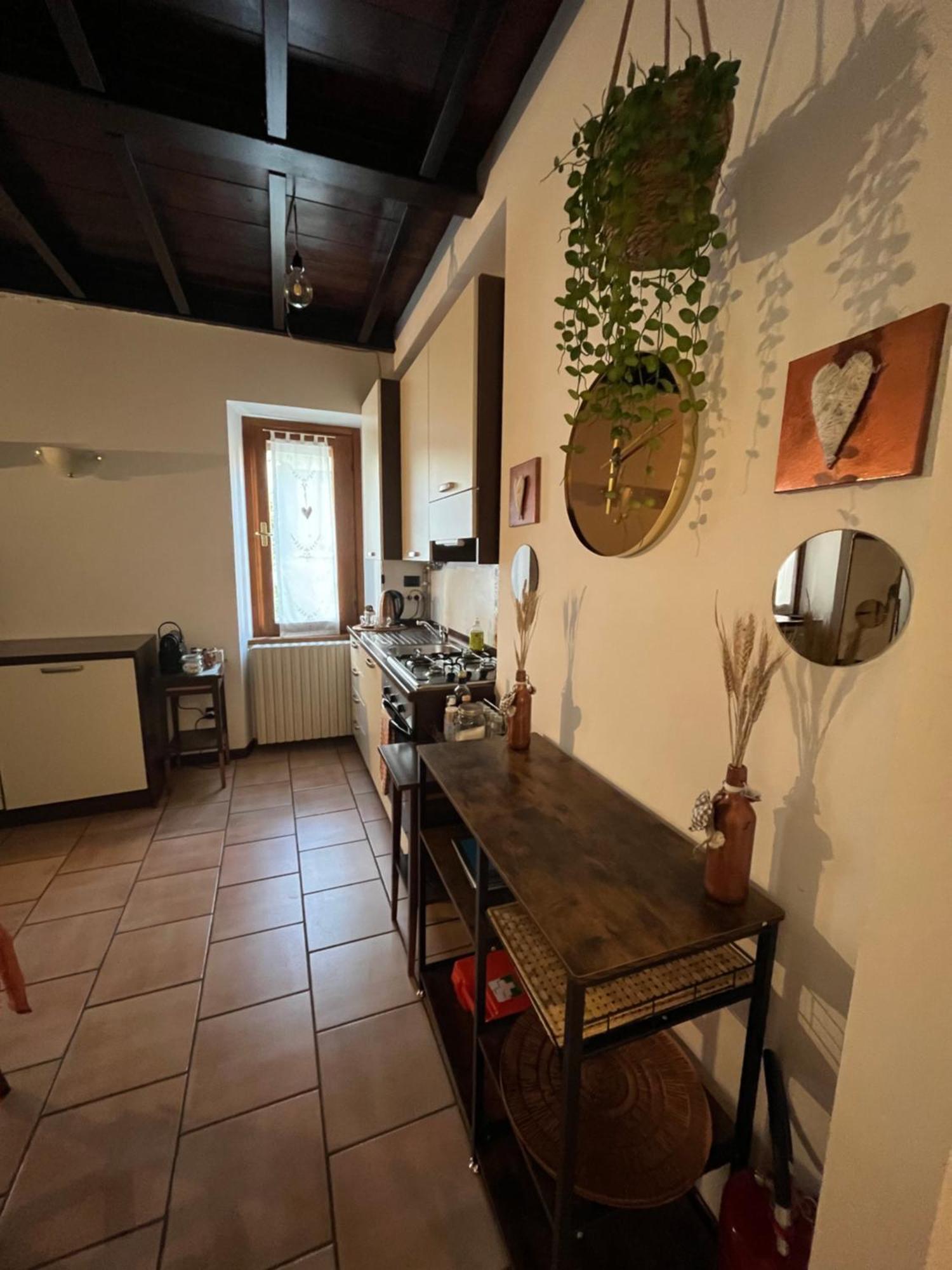 דירות סירמיונה Porto Valentino 2 מראה חיצוני תמונה